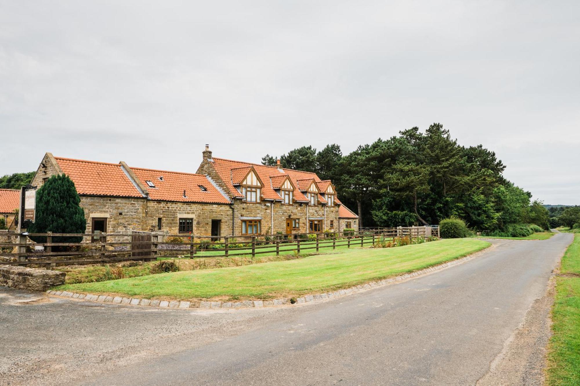 Low Moor Lodge Scarborough Ngoại thất bức ảnh